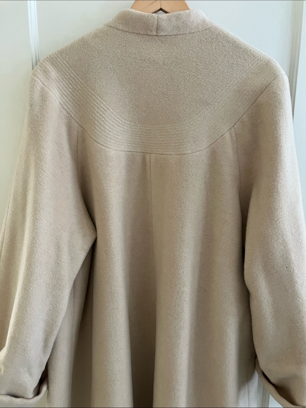RARE! Stunning Vintage Overcoat in XL - Picture 5 of 11